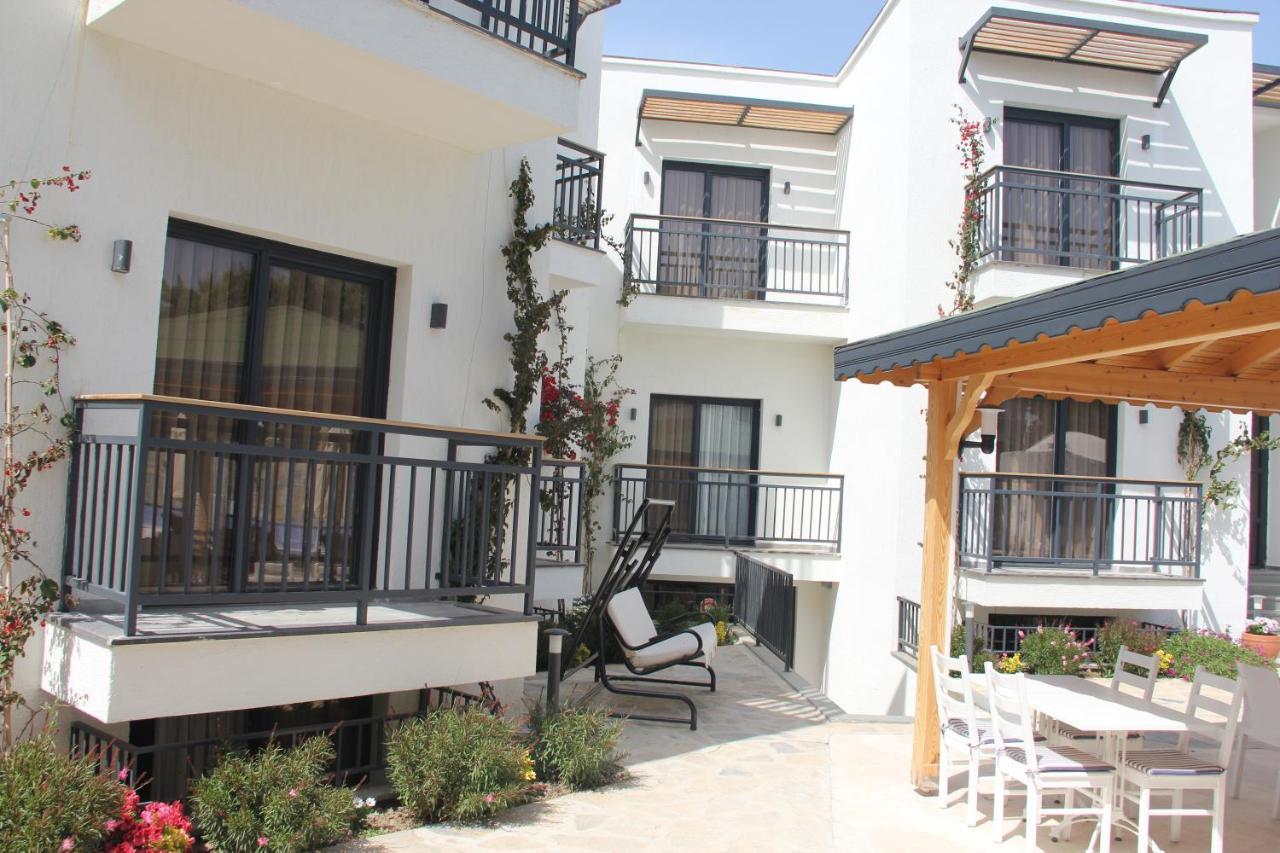 Orion Hotel Битез Экстерьер фото